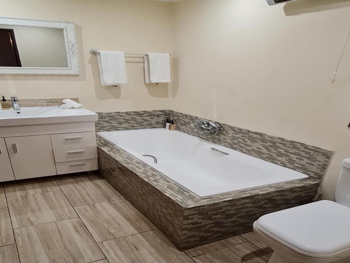 Migrate Portfolio Villa Dullstroom Bagian luar foto